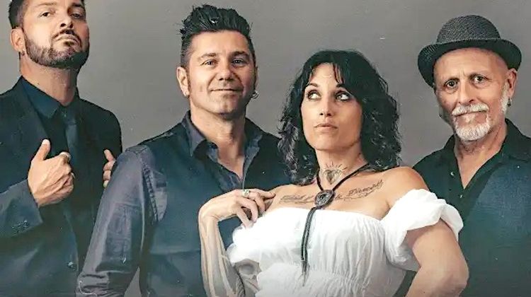 TOUT ROCK - Aqui New Year Festival à Mont-de-Marsan : chaud !